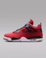 Air Jordan 4 "Toro"